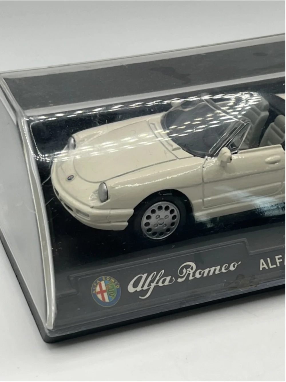 1989 New Ray OpenTop 1/43 White white Alfa Romeo Spider Roadster SEALED 48579